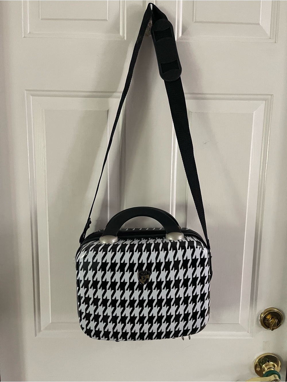 Heys Black & White Houndstooth Crossbody Vanity Bag New